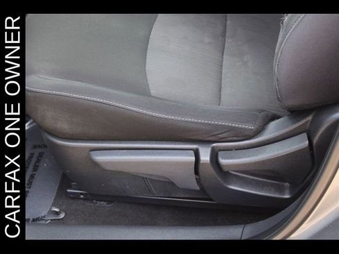 Used 2022 Nissan Sentra SV FWD image 16