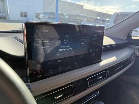 Used 2021 Lincoln Nautilus Reserve w/ Equipment Group 202A image 15