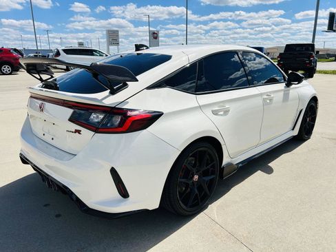 Used 2025 Honda Civic Type R image 36