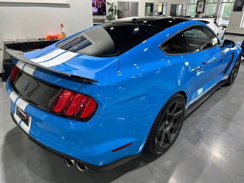 Used 2017 Ford Mustang Shelby GT350 w/ Electronics Package RWD image 17