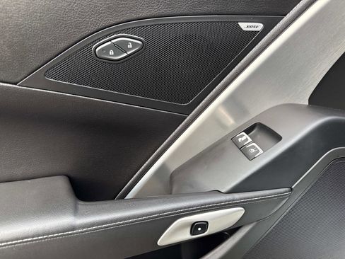 Used 2019 Chevrolet Corvette Stingray Coupe w/ Z51 1LT image 15