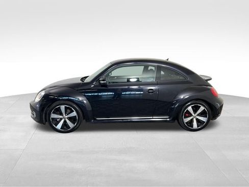 Used 2012 Volkswagen Beetle 2.0T FWD image 2