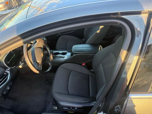 Used 2018 Chevrolet Malibu LT FWD image 8