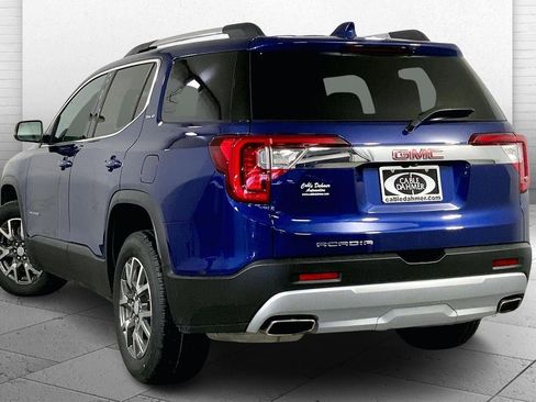 Used 2023 GMC Acadia SLE w/ Driver Convenience Package image 12