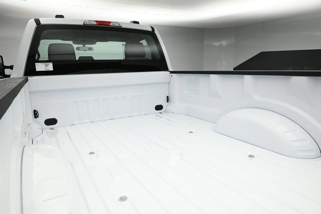 New 2027 Ford F350 XL w/ XL Chrome Package RWD image 16