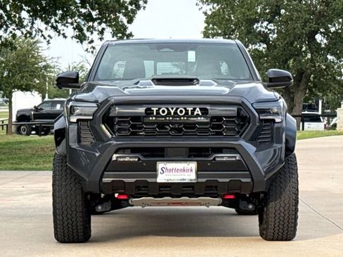 New 2026 Toyota Tacoma TRD Pro AWD/4WD image 2