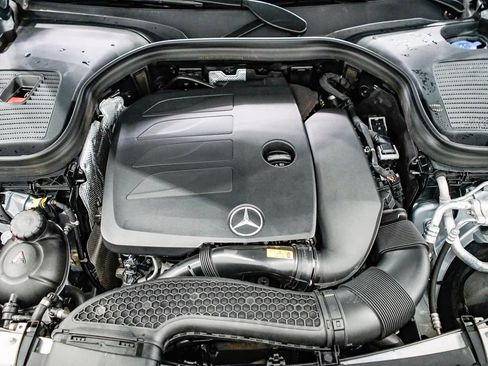 Used 2023 Mercedes-Benz GLC 300 4MATIC Coupe image 28