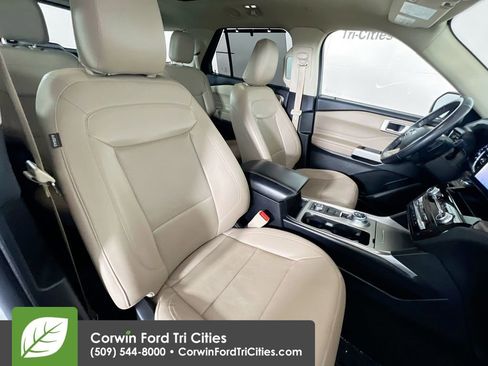 Used 2021 Ford Explorer Limited w/ Hybrid Equipment Group 310A image 18