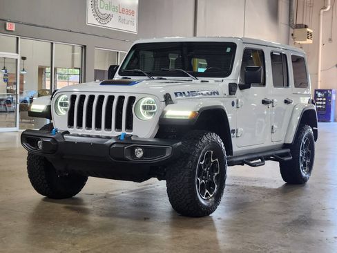 Used 2021 Jeep Wrangler Unlimited Rubicon 4xe w/ Cold Weather Group AWD/4WD image 4