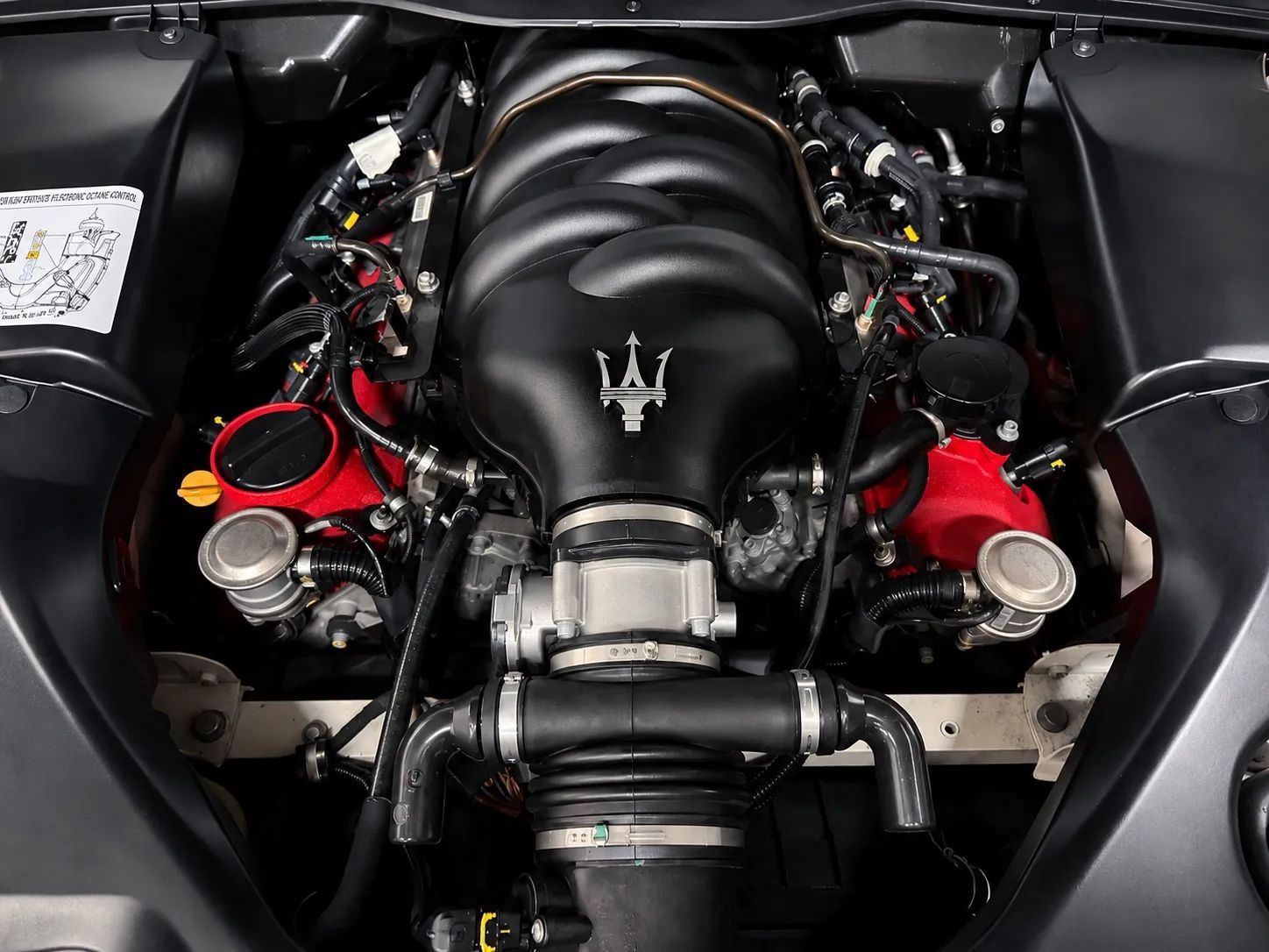 Used 2014 Maserati GranTurismo MC RWD image 24
