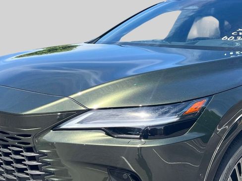 New 2026 Lexus RX 450h AWD image 8