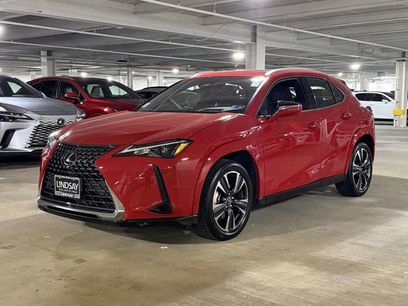 Certified 2025 Lexus UX 300h AWD w/ Accessory Package (Z1)