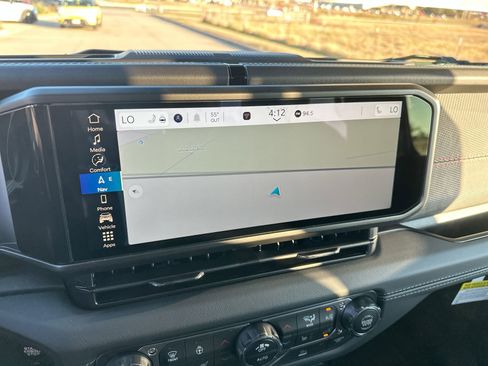 New 2025 Jeep Gladiator Rubicon w/ Convenience Group image 18