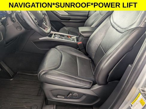 Used 2020 Ford Explorer ST w/ Premium Technology Package AWD/4WD image 13