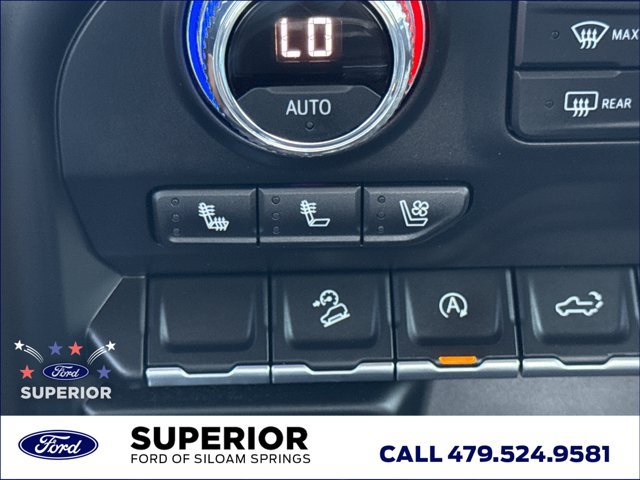 Used 2021 GMC Sierra 1500 SLT w/ SLT Premium Package AWD/4WD image 20