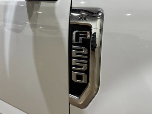 Used 2020 Ford F250 XL w/ Power Equipment Group image 49