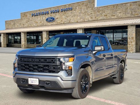 Used 2024 Chevrolet Silverado 1500 Custom w/ Dark Appearance Package image 2