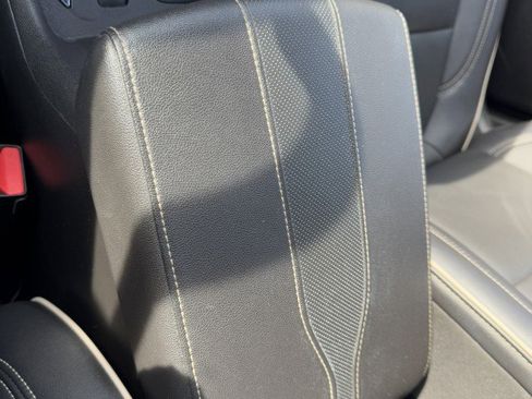 Certified 2022 Chevrolet Traverse Premier w/ LPO, Floor Liner Package image 39