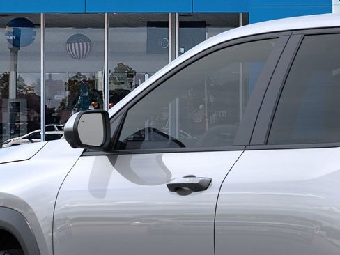 New 2026 Chevrolet Equinox LT image 12