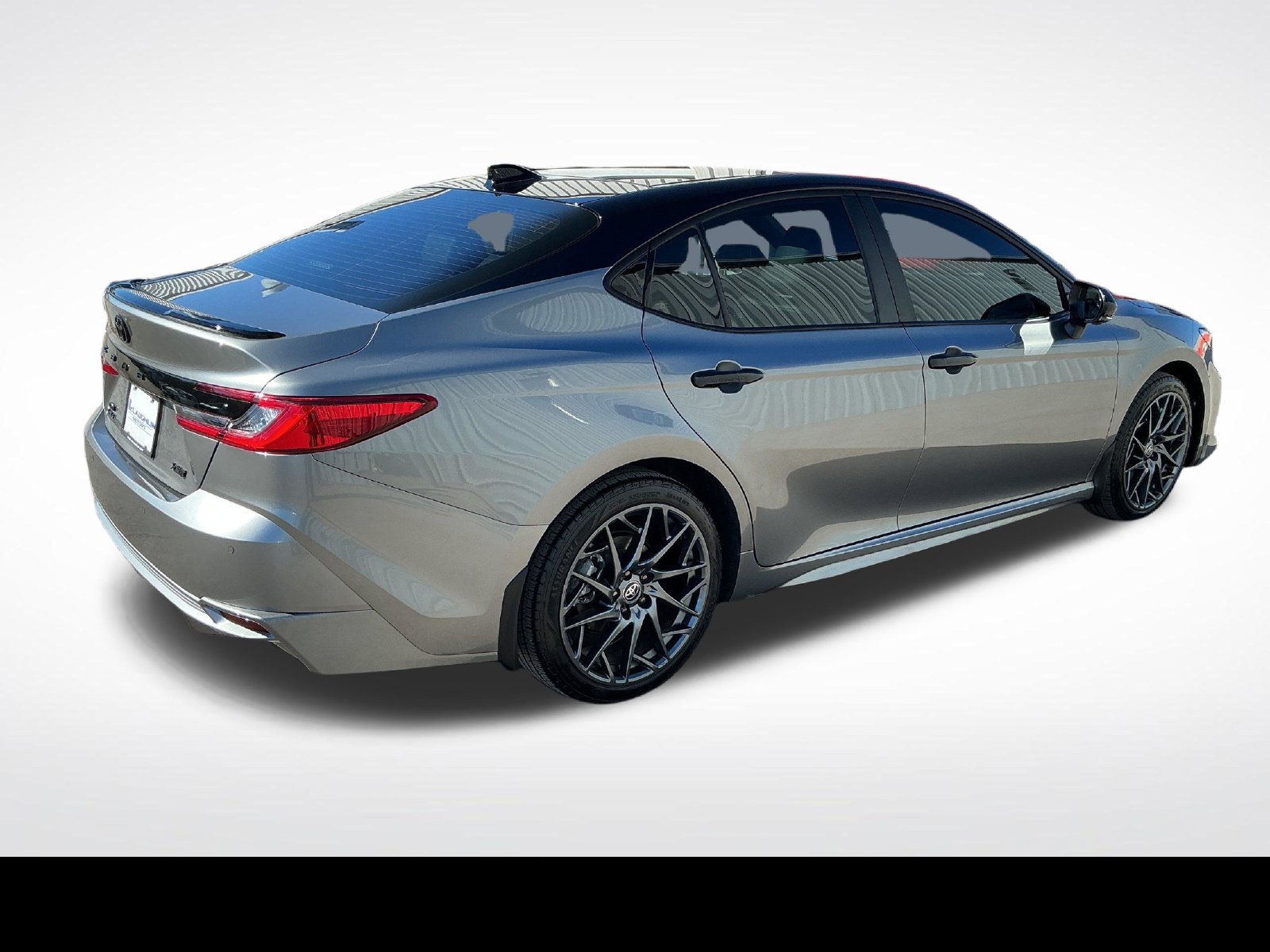 Used 2025 Toyota Camry XSE w/ Premium Plus Package AWD/4WD image 5