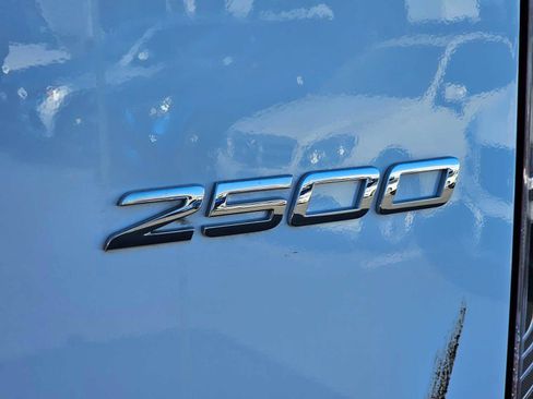 Used 2025 Mercedes-Benz Sprinter 2500 image 15