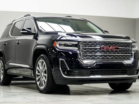 Used 2022 GMC Acadia Denali w/ Denali Ultimate Package image 4