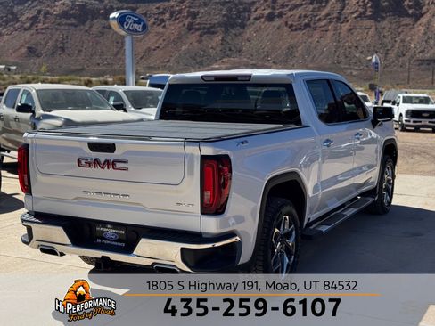 Used 2023 GMC Sierra 1500 SLT w/ SLT Premium Package AWD/4WD image 7