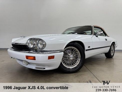 Used 1996 Jaguar XJS 4.0 Convertible RWD image 2