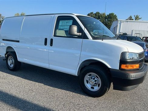 New 2025 Chevrolet Express 2500 w/ Communications Package image 3