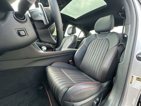 New 2025 Genesis G70 2.5T w/ Sport Prestige Package image 17