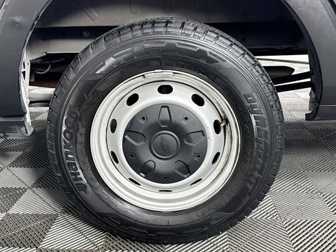 Used 2019 Ford Transit 350 148 High Roof Extended image 31