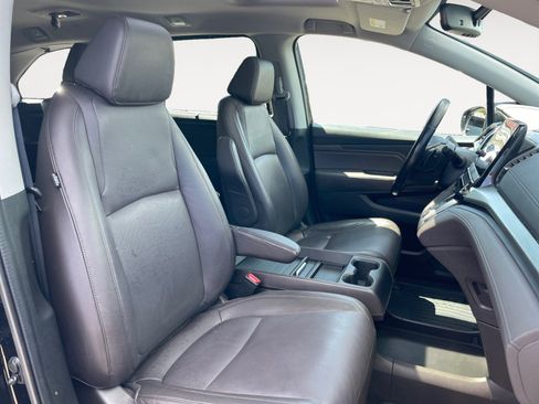 Used 2018 Honda Odyssey EX-L image 17