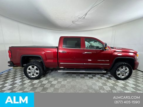 Used 2019 GMC Sierra 2500 Denali w/ Duramax Plus Package image 6
