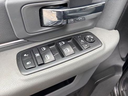 Used 2019 RAM 1500 Classic Warlock image 14