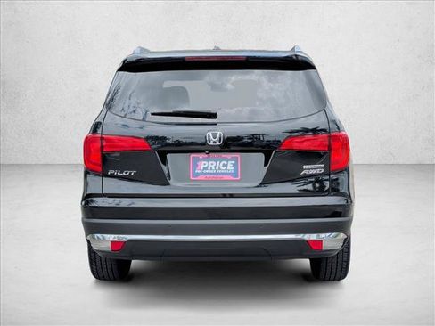 Used 2016 Honda Pilot Touring image 6