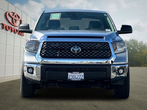 Used 2021 Toyota Tundra SR5 AWD/4WD image 8