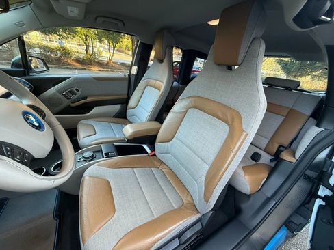 Used 2015 BMW i3 w/ Range Extender image 16