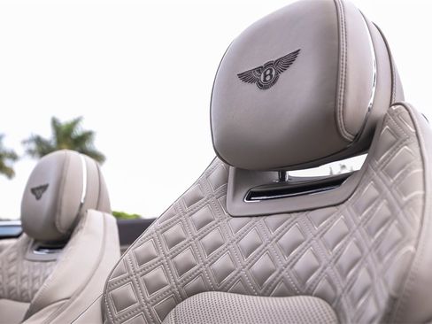 Used 2022 Bentley Continental GT Speed image 44