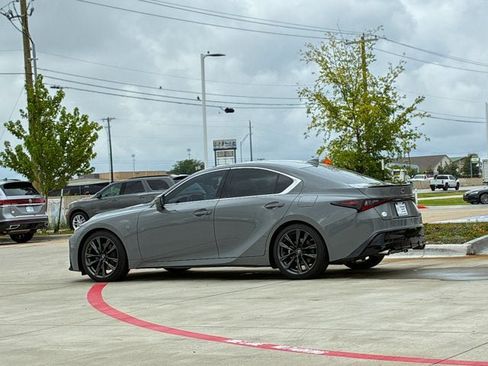 Used 2024 Lexus IS 350 F Sport RWD image 4