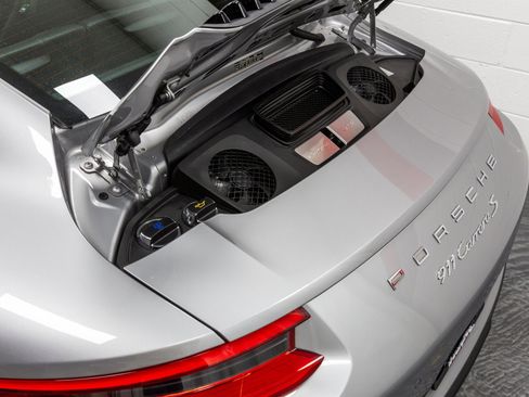 Used 2018 Porsche 911 Carrera S w/ Sport Package image 11