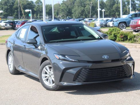 New 2026 Toyota Camry LE image 26