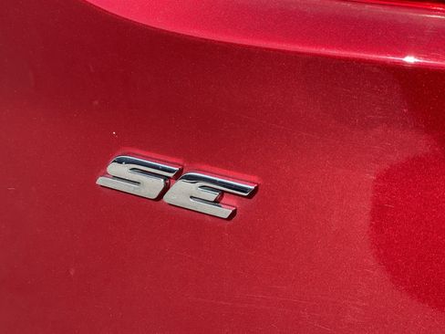 Used 2016 Ford Escape SE image 9