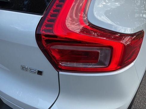 New 2026 Volvo XC40 B5 Plus w/ Protection Package Premier AWD/4WD image 15