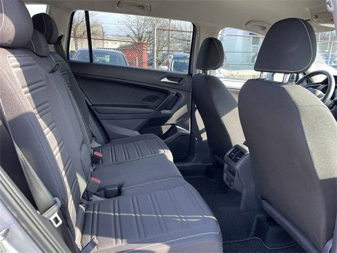 Used 2024 Volkswagen Tiguan S image 27