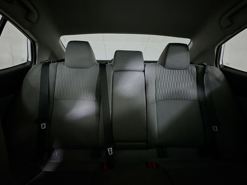 Used 2025 Toyota Camry LE image 30