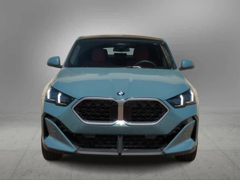 Used 2025 BMW X2 xDrive28i w/ Convenience Package image 3