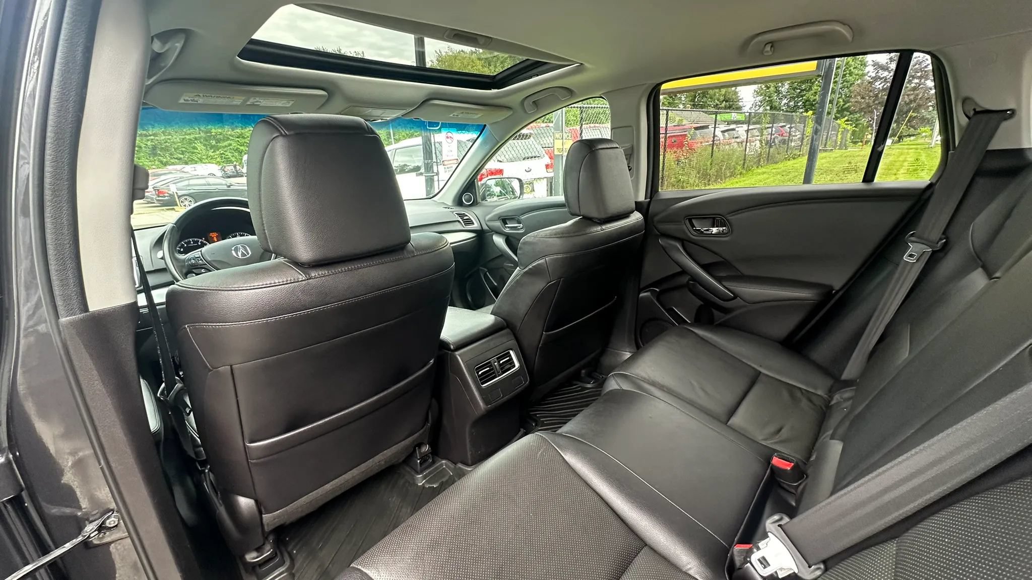 Used 2016 Acura RDX w/ Technology Package AWD/4WD image 25