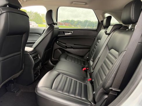 Used 2024 Ford Edge SEL w/ Convenience Package AWD/4WD image 28