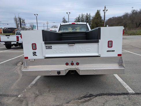 New 2026 Ford F350 XL w/ XL Chrome Package image 10