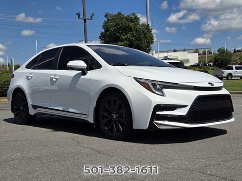 Used 2024 Toyota Corolla SE FWD image 7